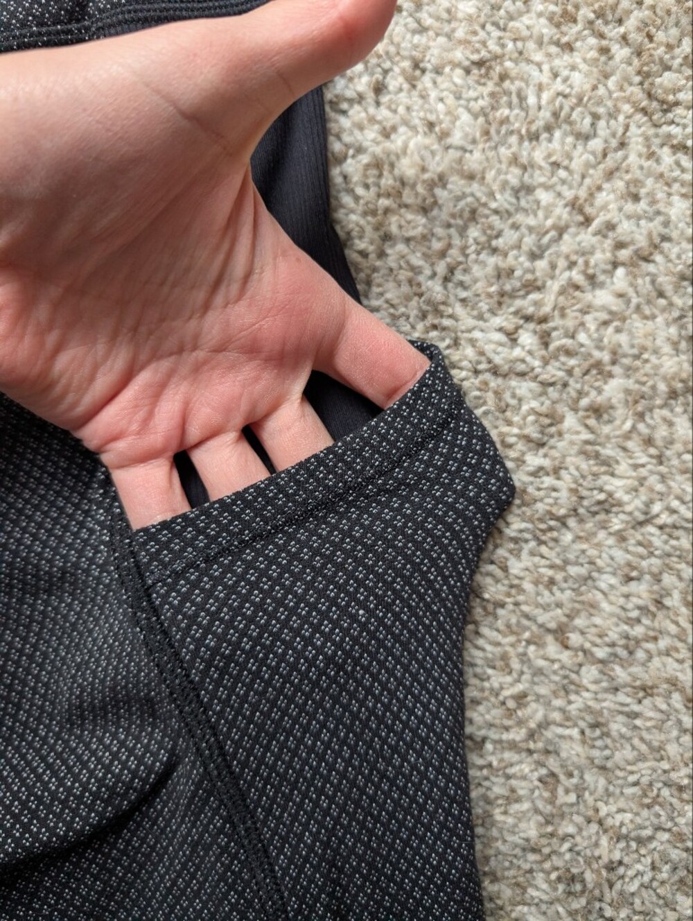 Lululemon Black Leggings With Micro Diamond‎ Design Women's Sz 6 Leg Pockets - Picture 5 of 10